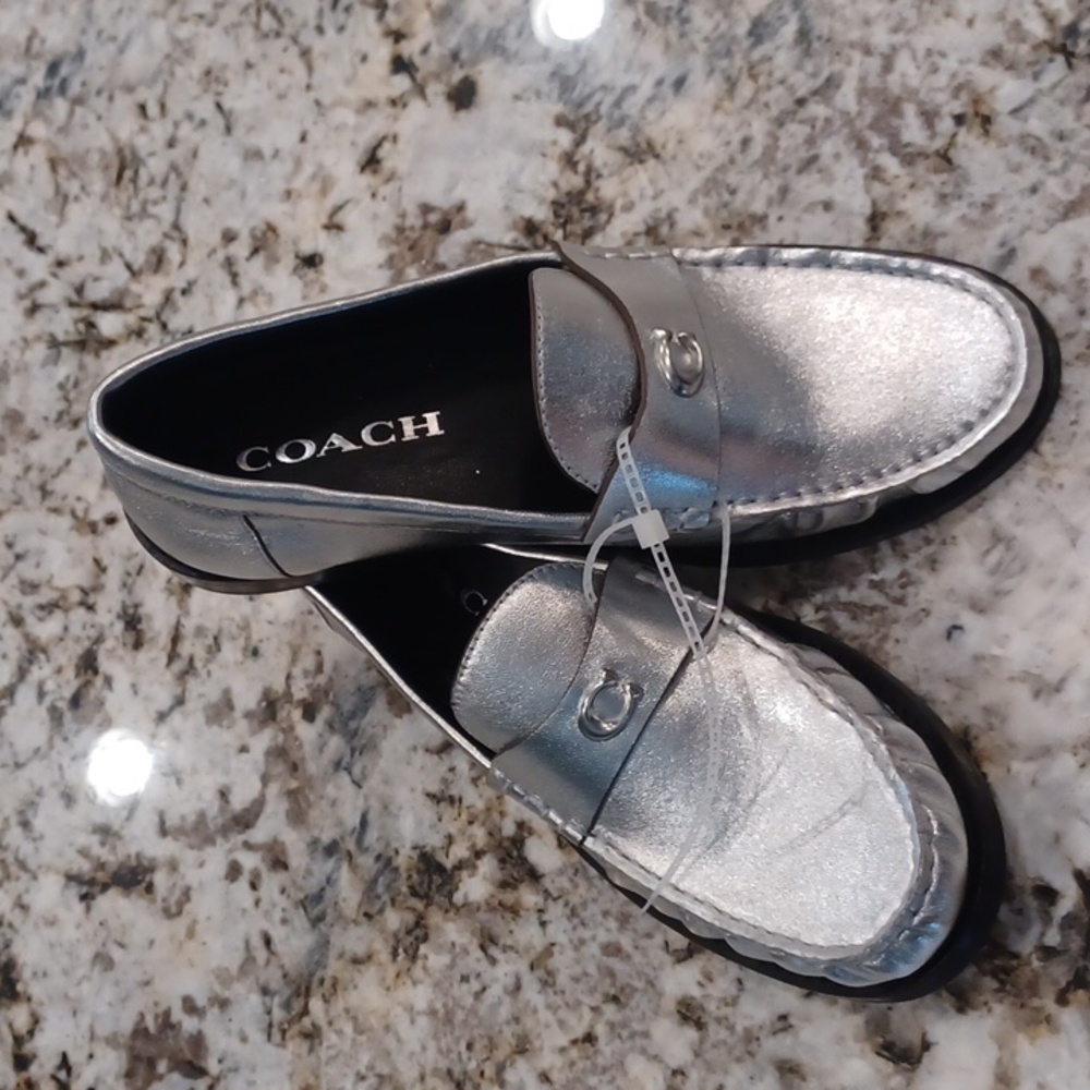 NEW Coach Jolene Silver Metallic Leather Slip On Loafer Size 6.5B - Picture 8 of 16